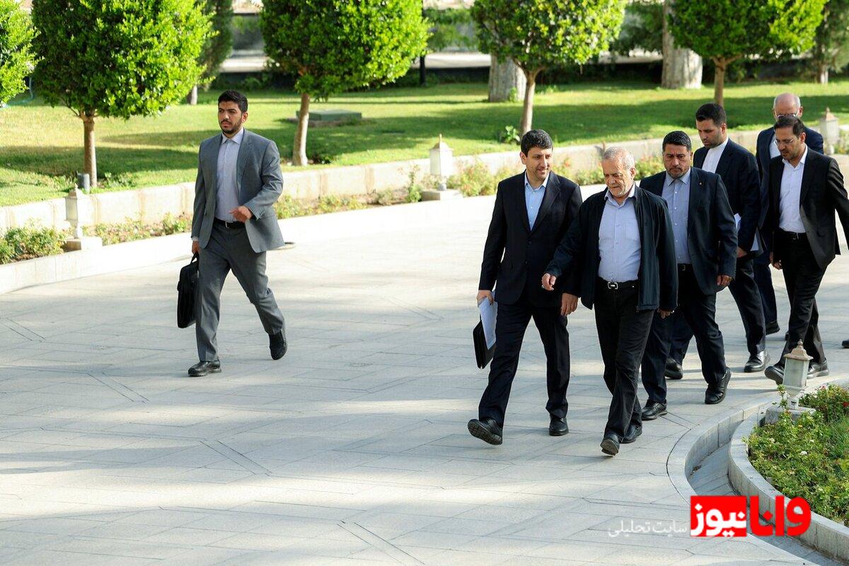 پاسخ وزیر ارتباطات به ادعاهای نفوذ از طریق واتسآپ