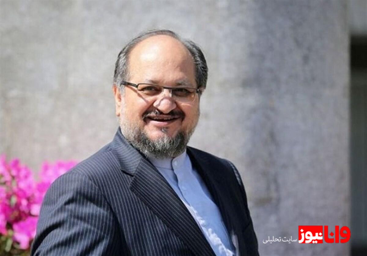 شکوه آبی: شریعتمداری و رویای سهگانه استقلال