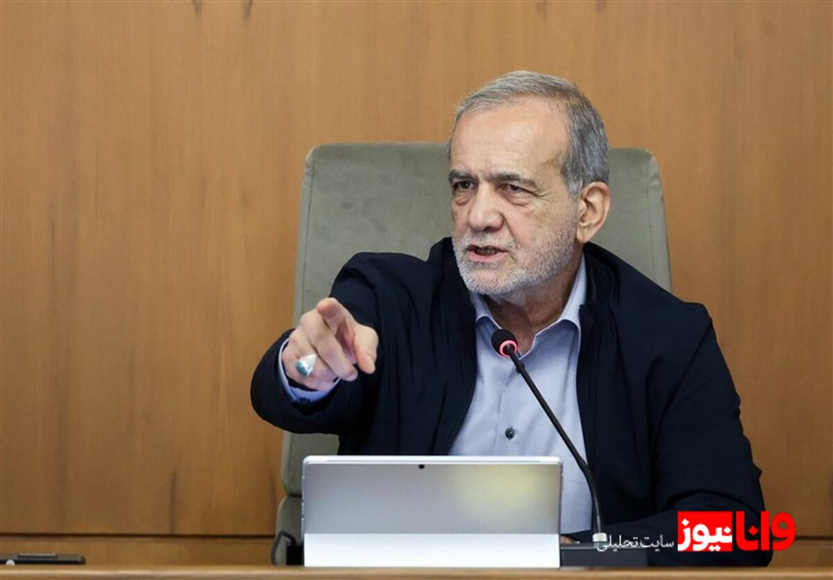 ساخت نیروگاههای خورشیدی: تأکید رئیسجمهور بر تسریع در پروژهها