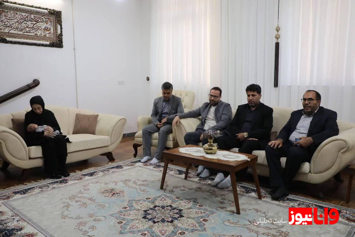 هدیه وزیر ورزش و جوانان به فرزندان تازه متولد شده شهدای ورزشکار جنگ دوازده روزه