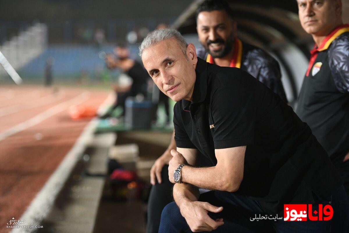 سرمربی فولاد خوزستان ادعای مذاکره با پرسپولیس را رد کرد