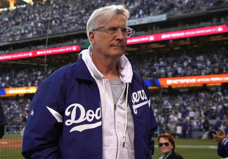 بسکتبال , بسکتبال آمریکا , لیگ NBA , تیم بسکتبال لس آنجلس لیکرز , تیم فوتبال چلسی انگلیس ,