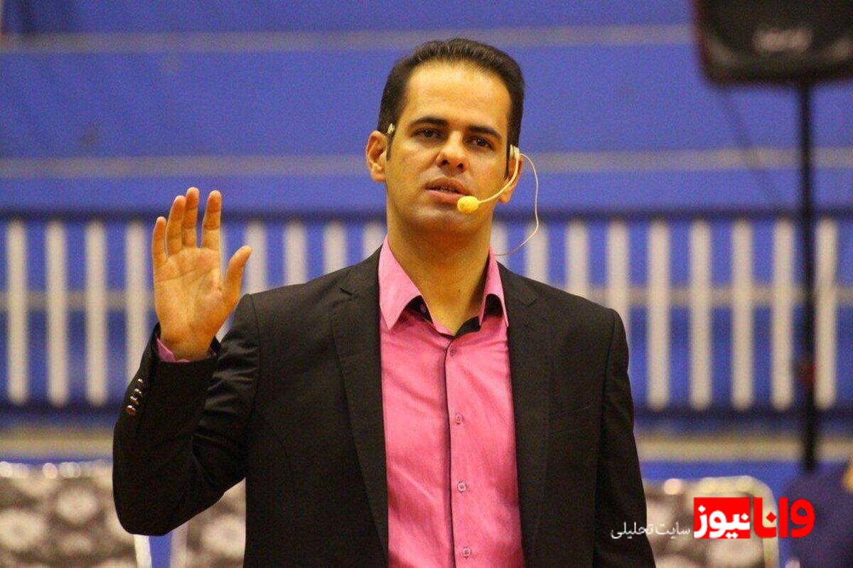 گزارش عباس قانع از دیدار حساس استقلال و الوحدات