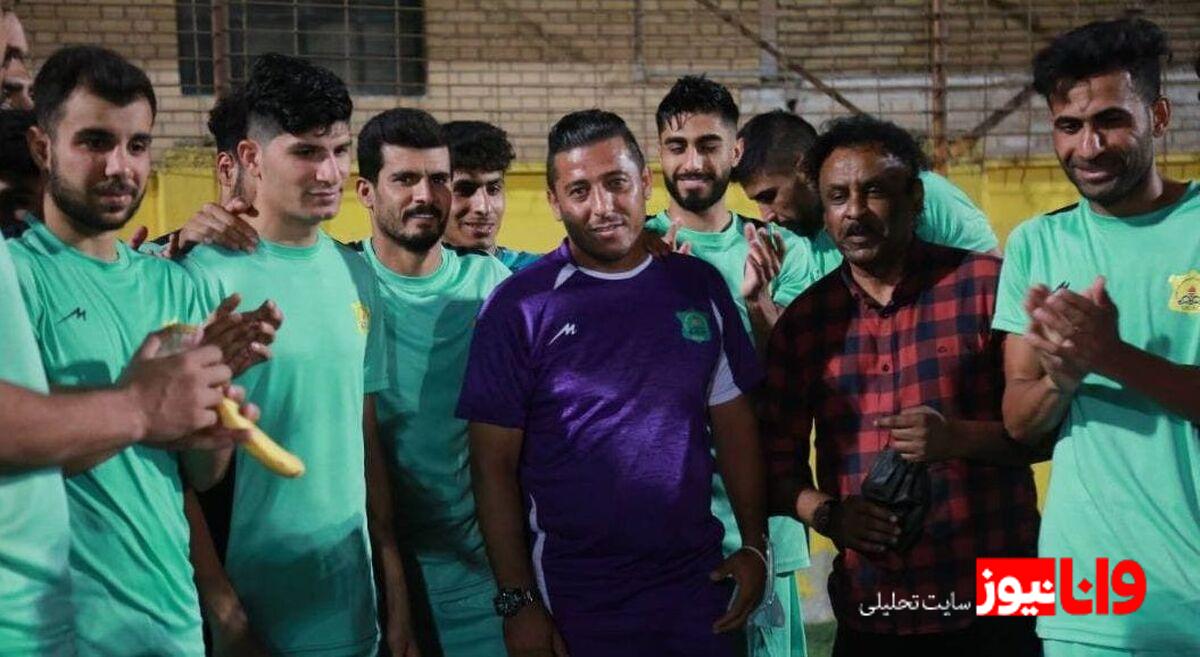 تحلیل وضعیت استقلال و نقش مجاهد خذیراوی در موفقیت‌هایش