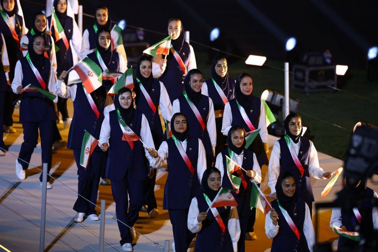 تصاویری از رژه کاروان ایران در افتتاحیه بازیهای کشورهای اسلامی در ریاض