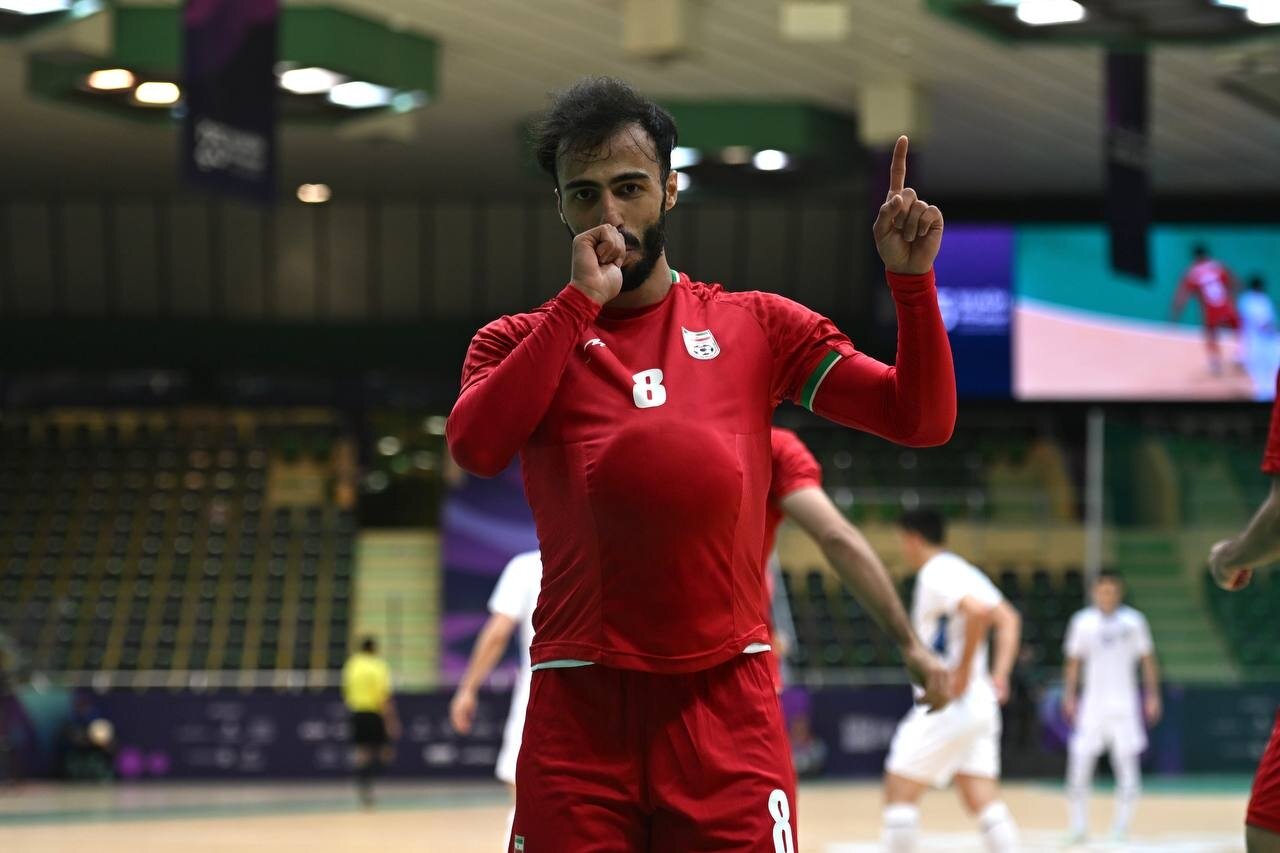 عکس| ستاره فوتسال ایران و یک پیام شخصی خاص با شادی گل!