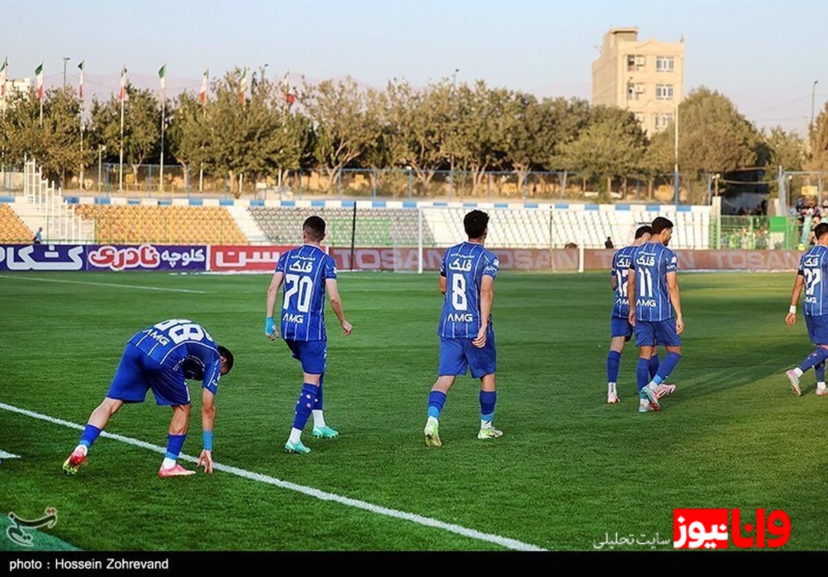 ریکاردو ساپینتو و ضرورت تغییر زمین تمرین تیم استقلال