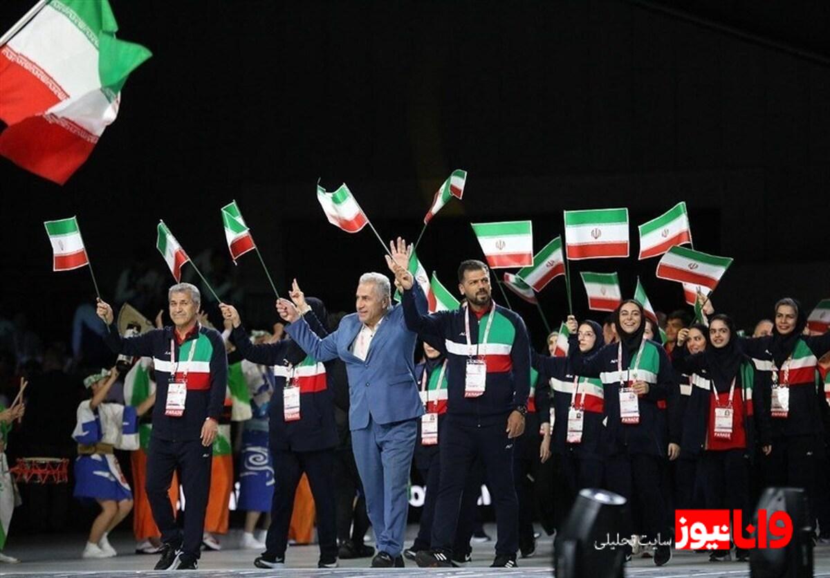 رژه کاروان ایران در افتتاحیه المپیک ناشنوایان