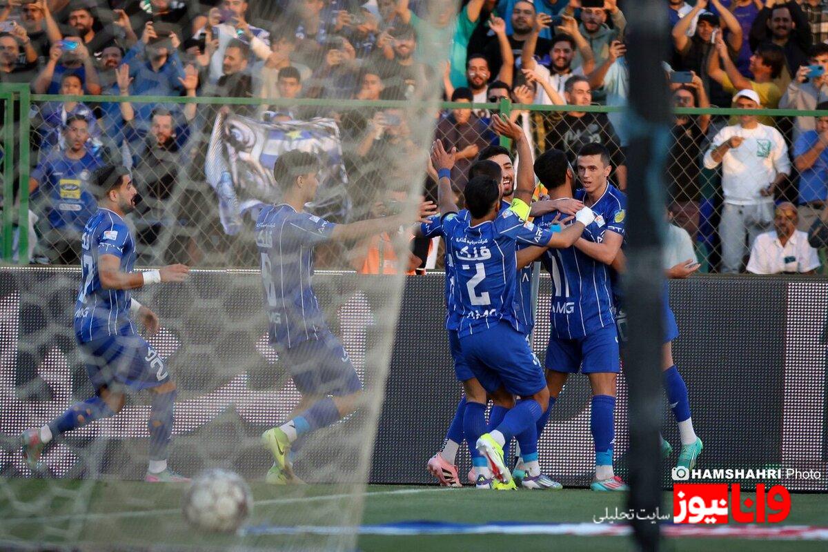 راهکارهای علی لطیفی برای جلوگیری از بحران دفاع راست استقلال