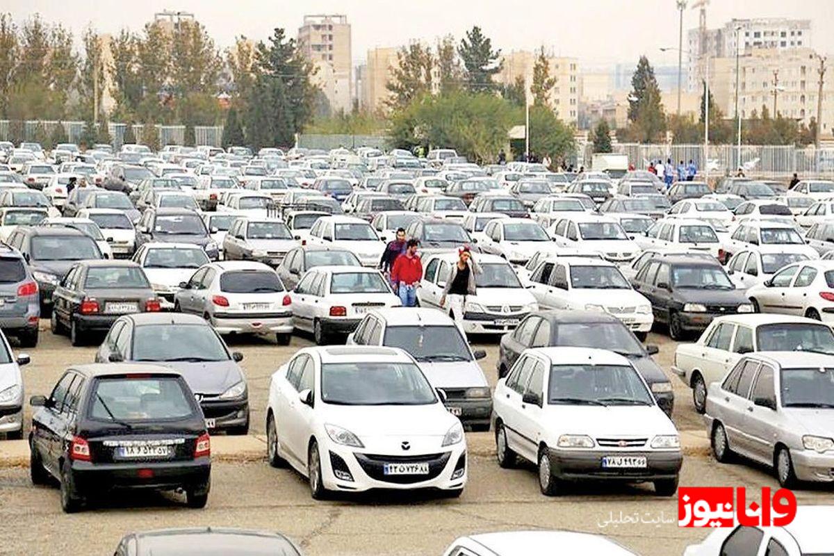 آینده بازار خودرو: آیا افزایش قیمت کارخانه‌ای قابل کنترل است؟