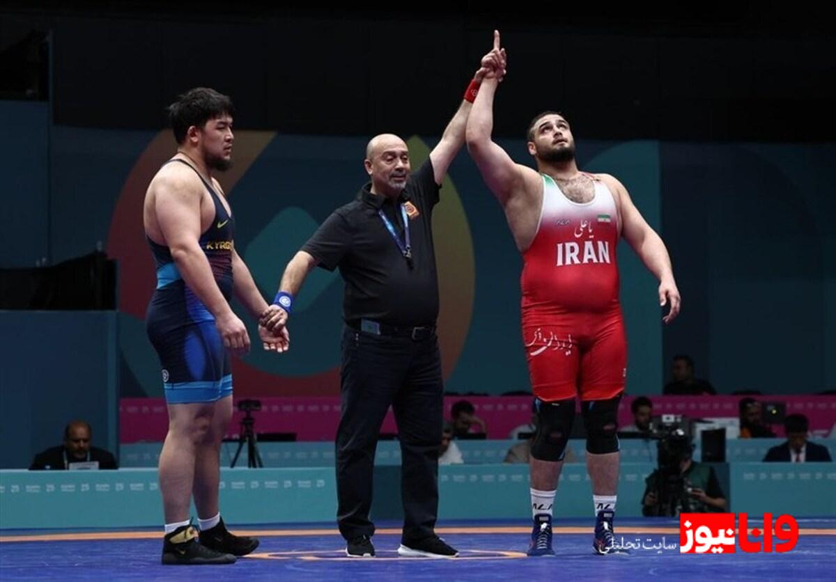 بازی‌های کشورهای اسلامی| صعود ساروی و هدایتی به فینال مسابقات کشتی فرنگی