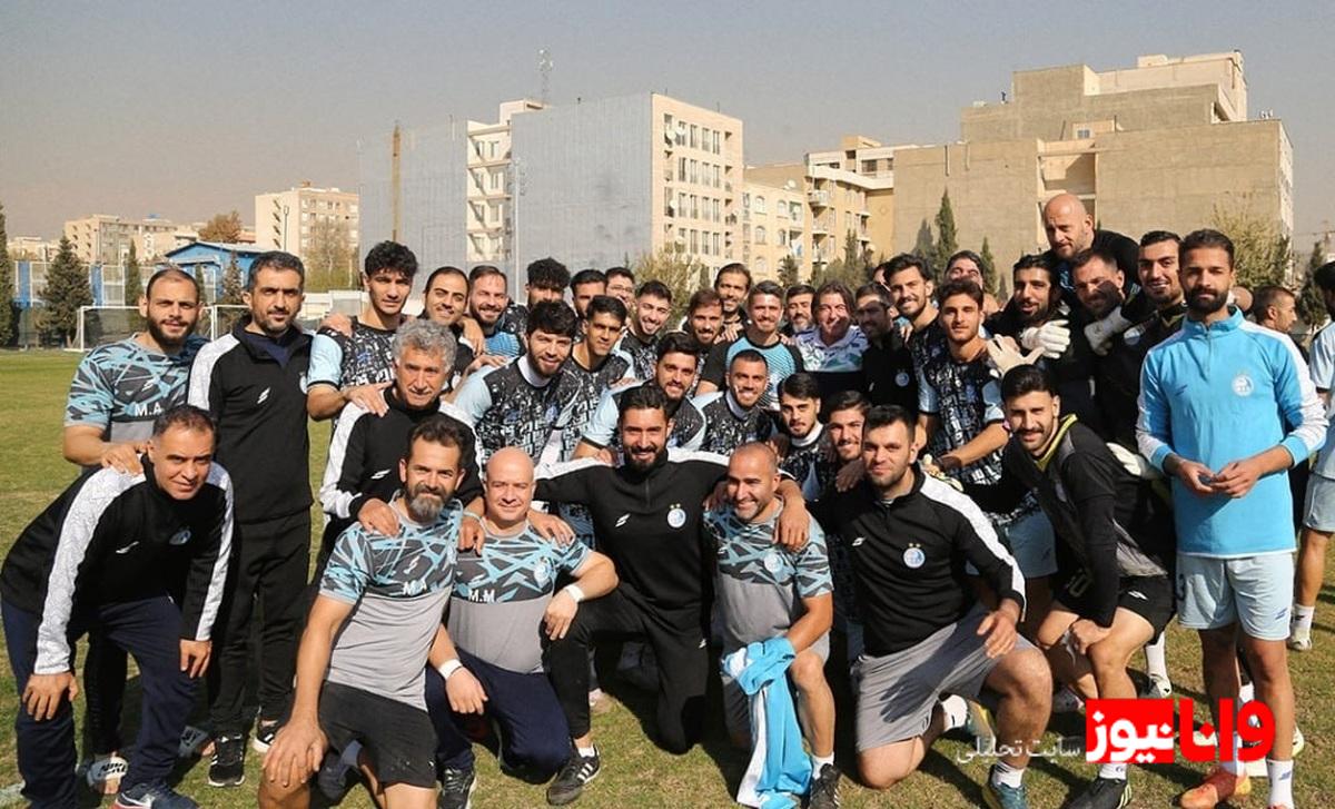 گزارش تمرین استقلال+عکس