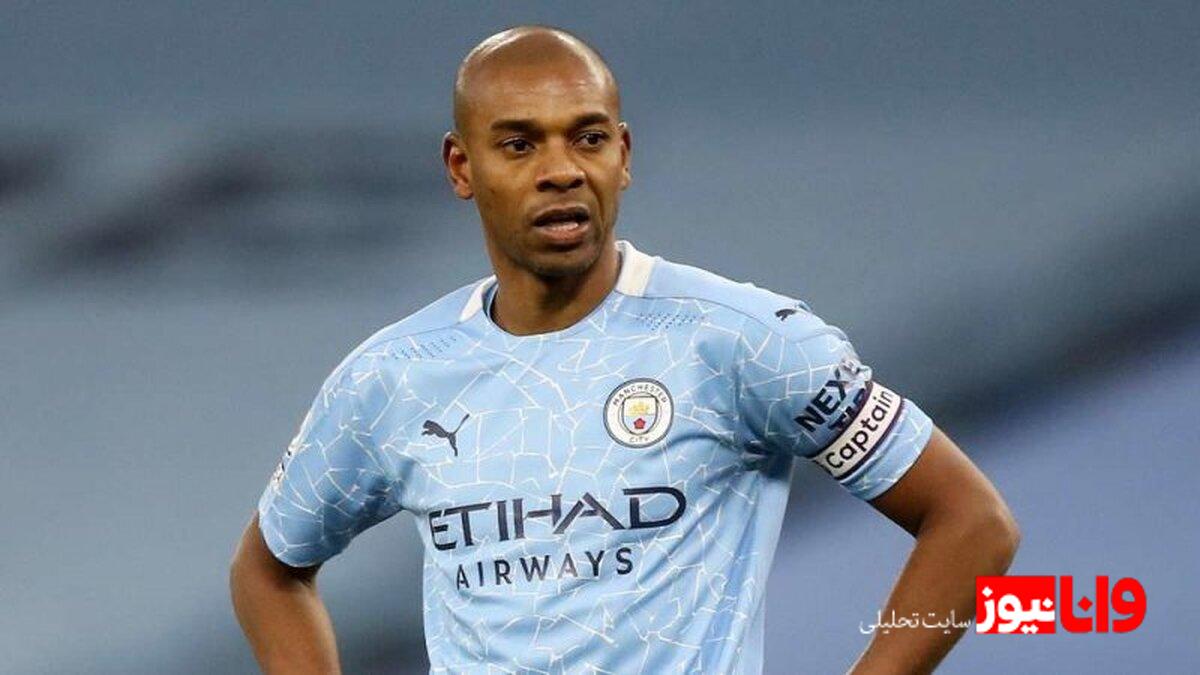 کاپیتان من‌سیتی از فوتبال خداحافظی کرد