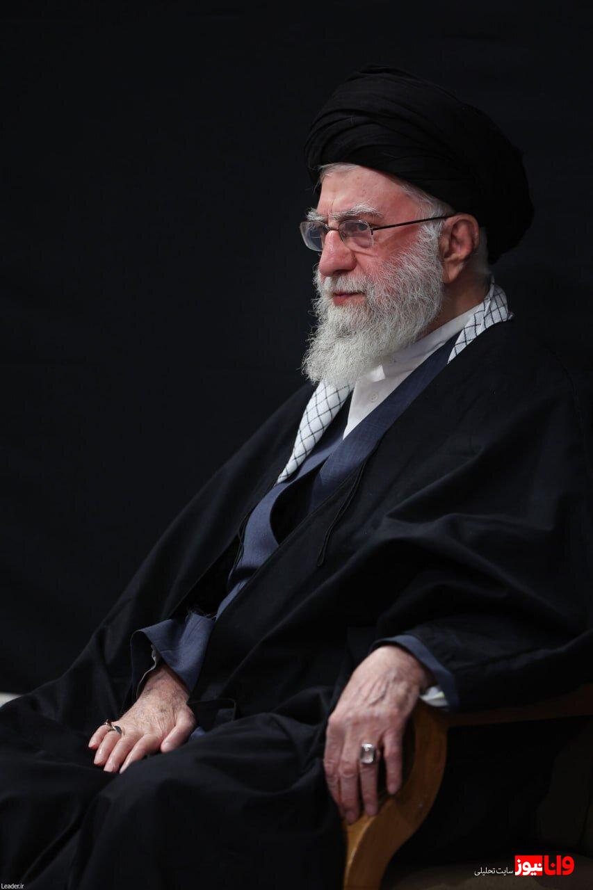 انگشتر مقام معظم رهبری در اولین شب عزاداری فاطمیه ترند شد انگشتر مقام معظم رهبری در اولین شب عزاداری فاطمیه ترند شد