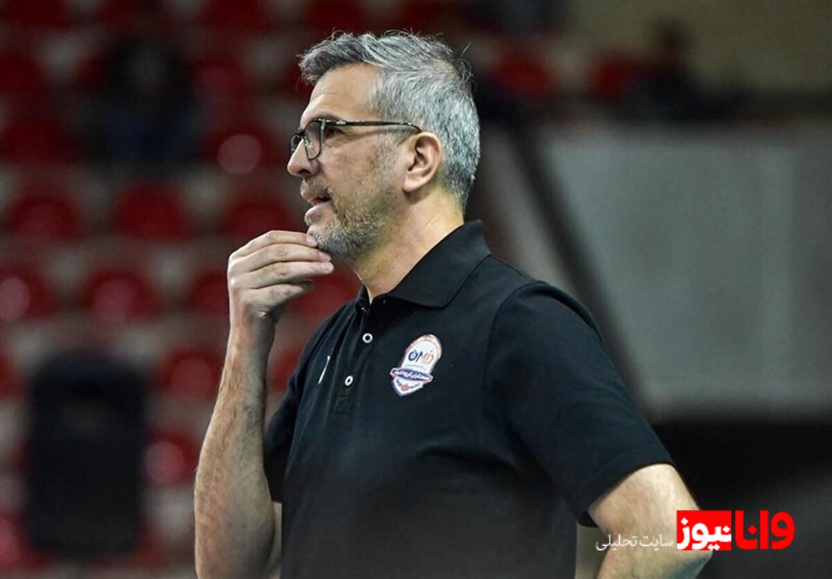 مومنی مقدم: کار کردن با تیم جوان، شجاعت می‌خواهد