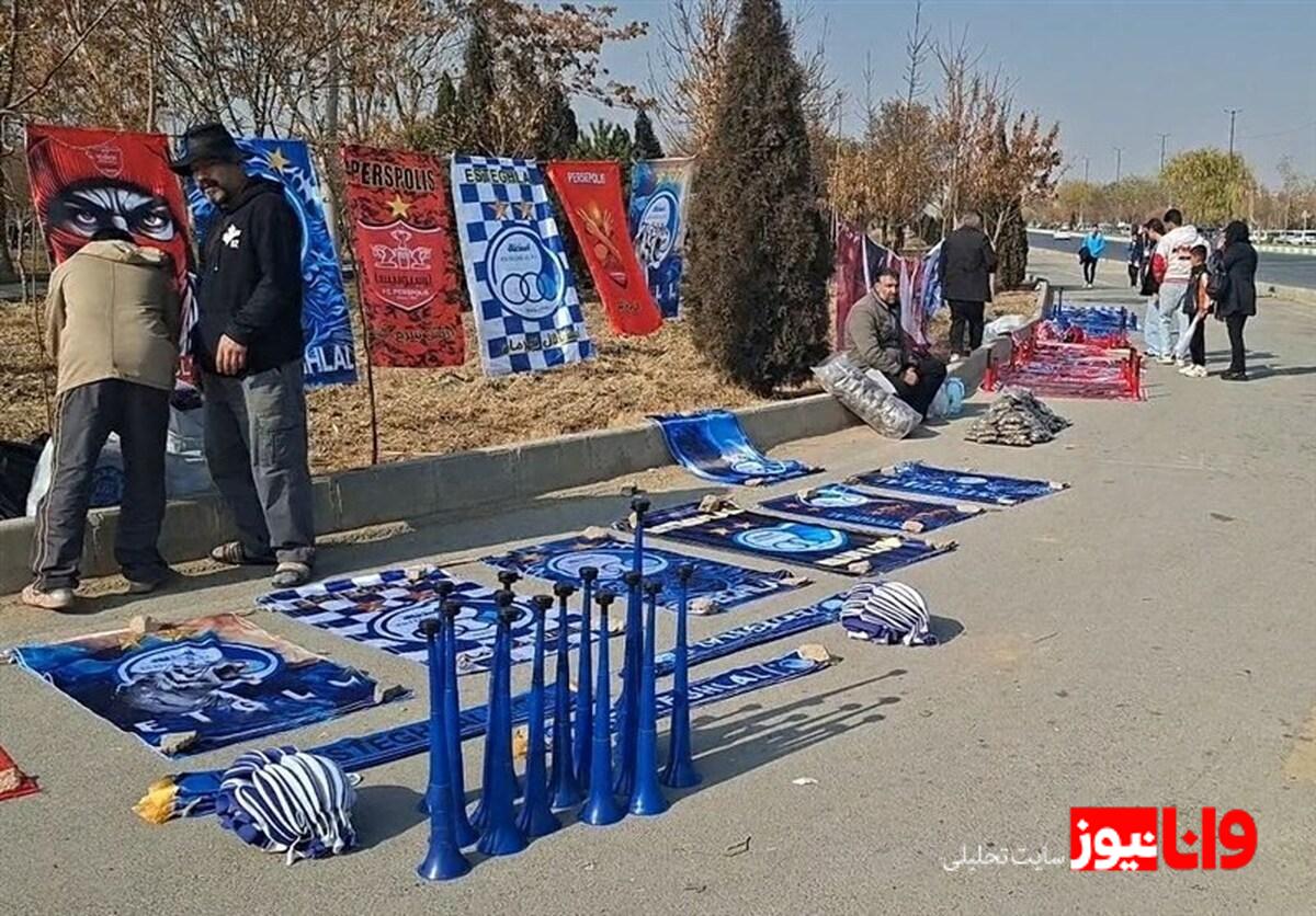 حاشیه دربی ۱۰۶| سنگ‌پرانی هواداران و فروش بلیت ۱۰ میلیون تومانی