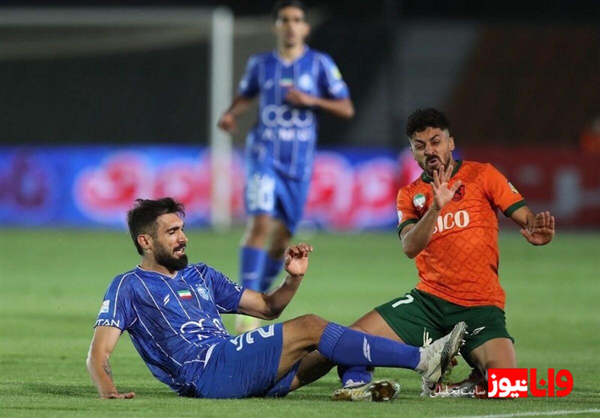 شایعات جدایی رضاییان از استقلال و احتمال پیوستن به سپاهان