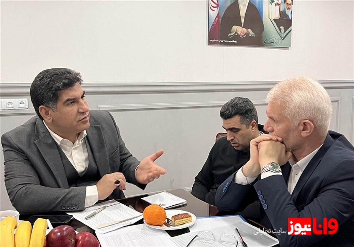 حضور معاون قهرمانی وزارت ورزش در فدراسیون بوکس