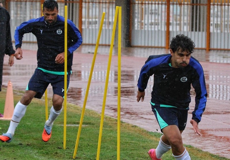 انتقال تمرینات مس کرمان به ورزشگاه باهنر