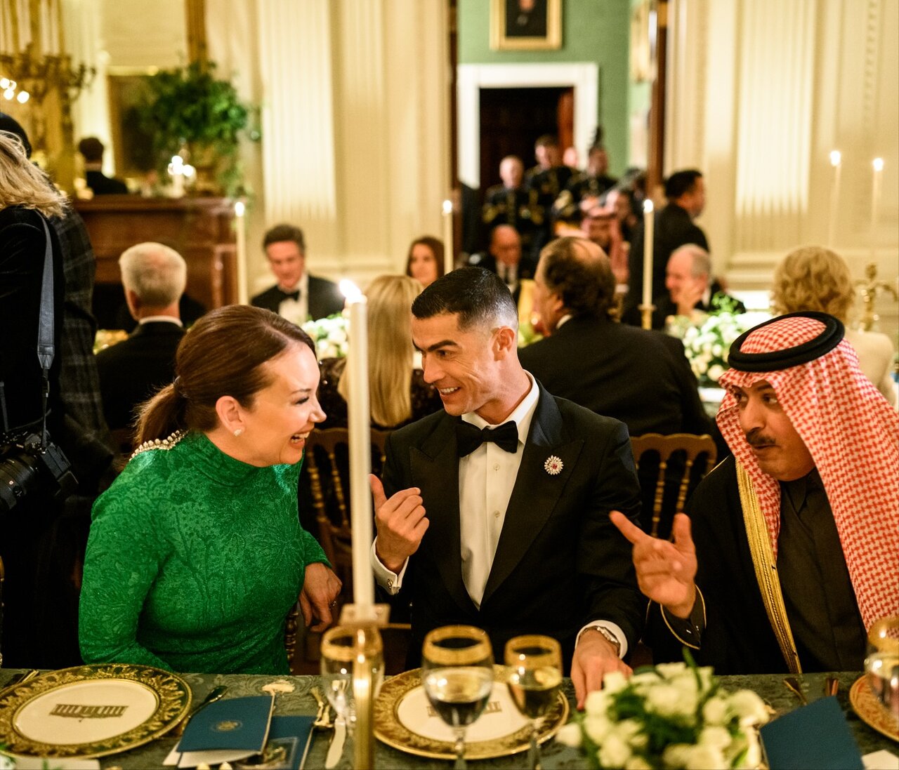 عکس | ادعای عجیب وزیر ترامپ؛ رونالدو را در کاخ سفید نشناختم!