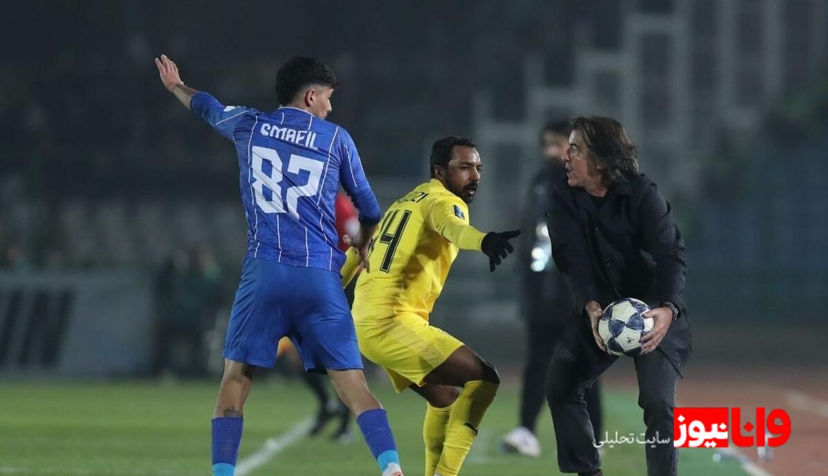 اوضاع بد چمن ورزشگاه شهر قدس و تأثیر آن بر برنامه‌های باشگاه استقلال در میزبانی دیدارهای خانگی