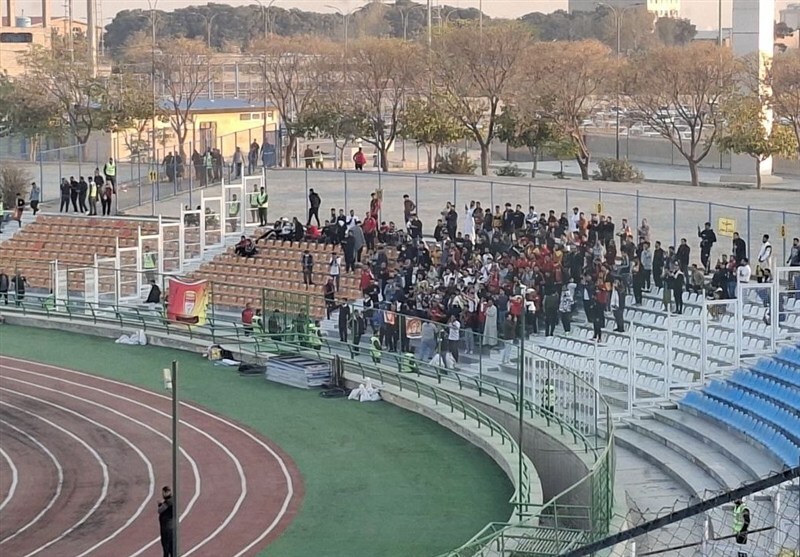 استقلالی‌ها داور خارجی می‌خواهند! + عکس