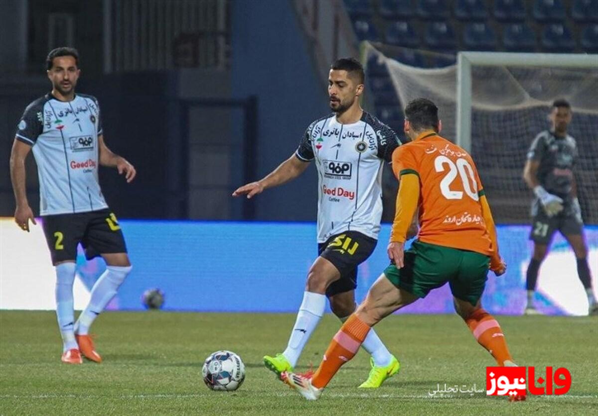 صعود سپاهان به رده سوم جدول لیگ برتر با کسب ششمین برد پی در پی  روزهای تاریک مس رفسنجان
