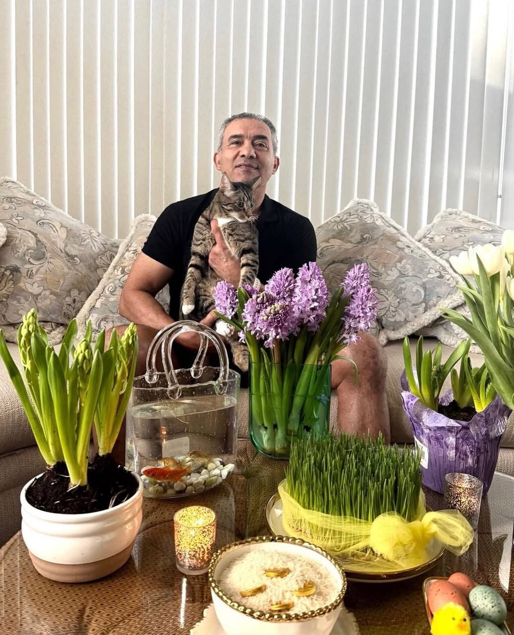 عکس | احمدرضا عابدزاده پای سفره هفت&zwnj;سین