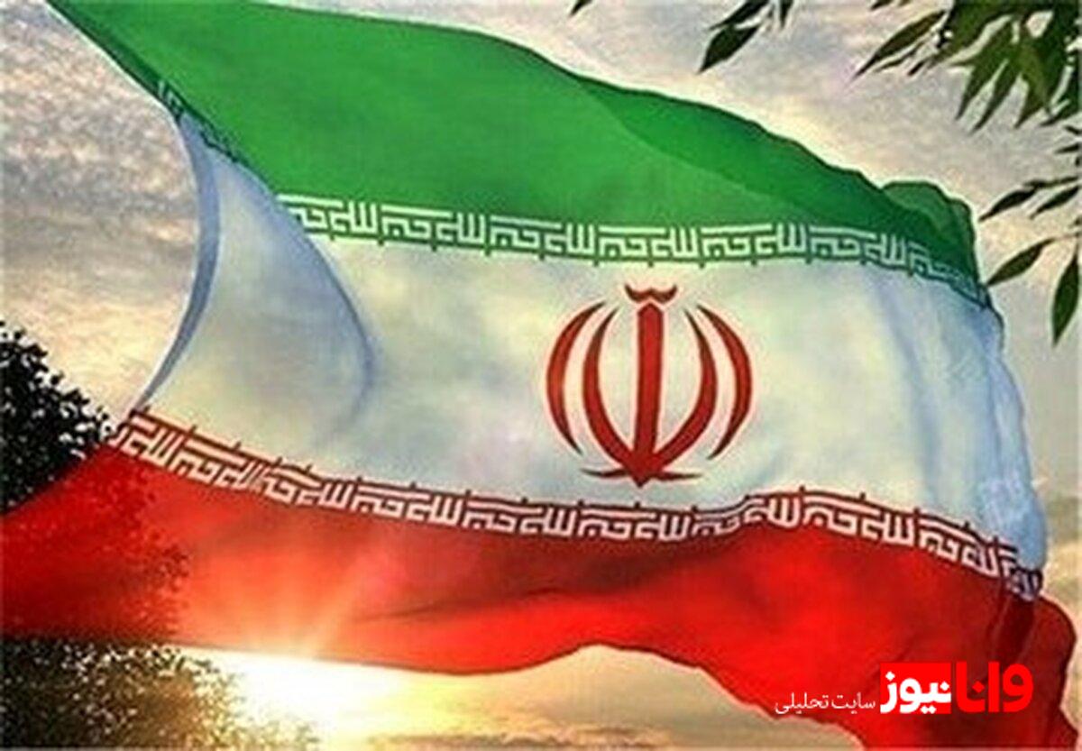 اهتزار پرچم ایران با نام «شهدای دنا» در بازی‌های آسیایی ساحلی چین