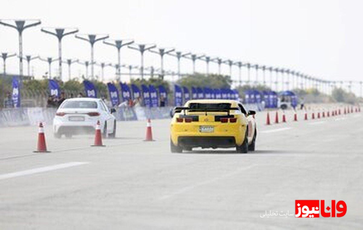 کاروان خودرویی و موتوری وحدت و اقتدار به یاد کودکان مدرسه میناب