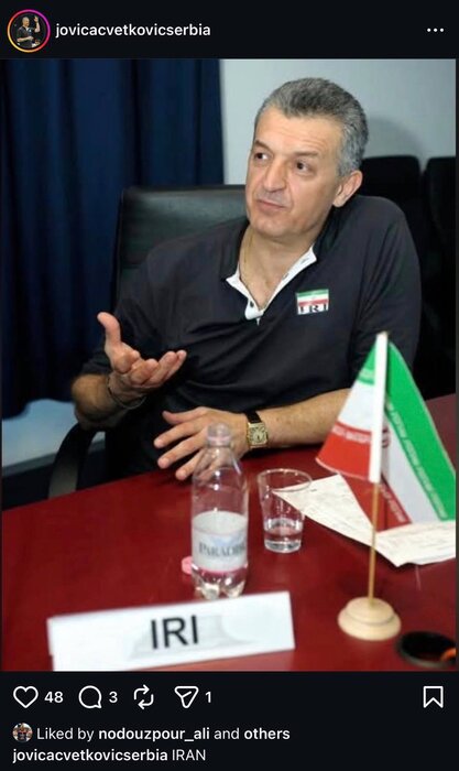 عکس| اعلام همبستگی سرمربی سابق تیم ملی با مردم ایران