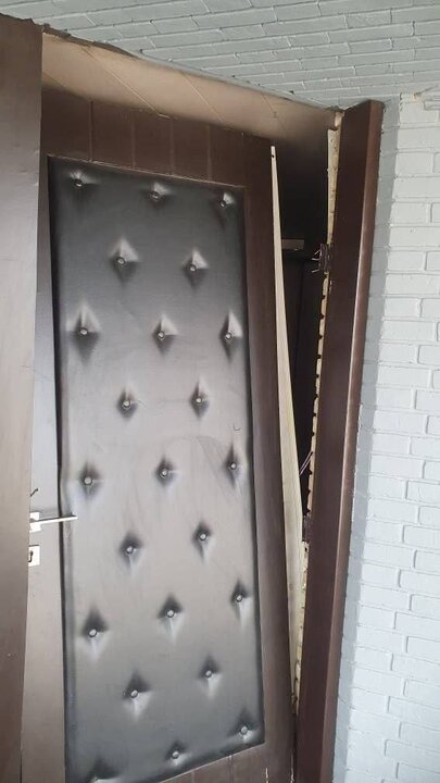 خسارت وارده به سالن ایرانیان وزنه&zwnj;برداری پس از بمباران + عکس