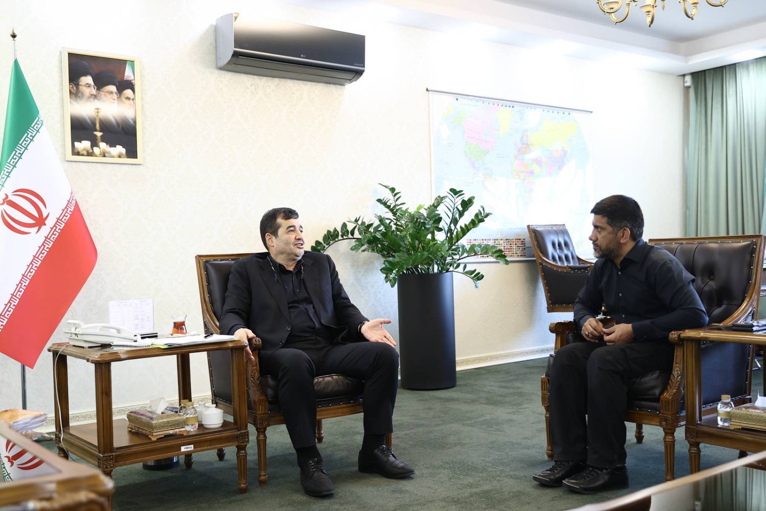 عکس | دیدار دنیامالی و دبیر در وزارت ورزش