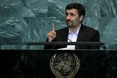 پیام تازه احمدی‌نژاد قبل از تشییع رهبر شهید