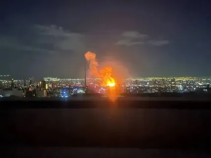 موج دوم انفجارها در جنوب ایران؛ صدای انفجار دوباره در بندرعباس، قشم و این بار لاوان شنیده شد