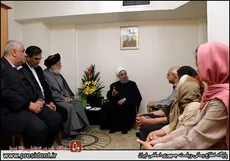 گزارش تصویری/ دیدار دکتر روحانی با خانواده شهید ادوین شاهمیریان