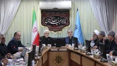 عارف: هیچ اعتمادی به دشمن نداریم