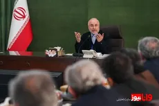 مبارزه با فساد از طریق حذف قوانین زائد؛ برنامه قالیباف