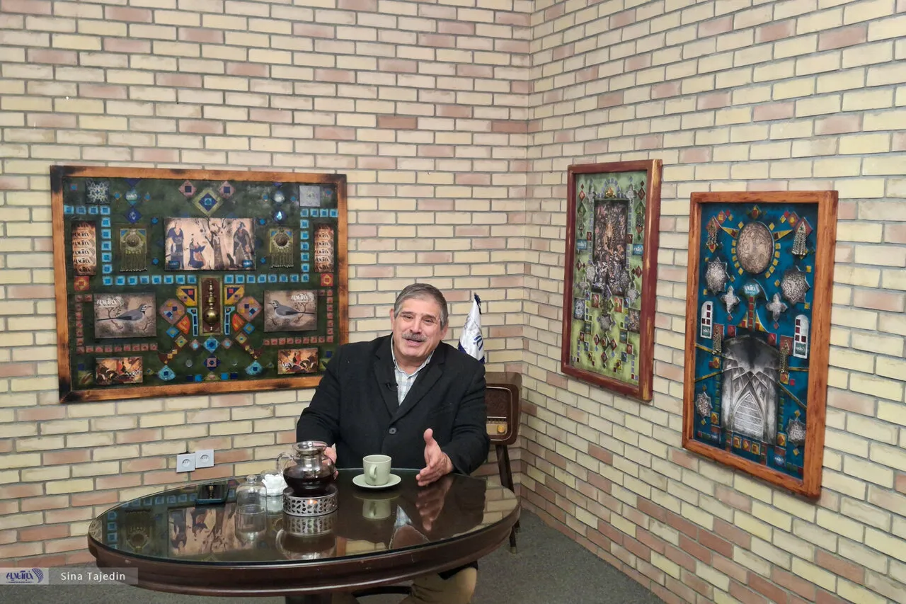 عباس جدیدی: با علیرضا دبیر پدرکشتگی ندارم، کاپیتان و بزرگتر او هستم/در شورای شهر نه در لیست اصولگراها بودم و نه در لیست اصلاحطلبها!