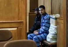 توقف موقت حکم محمد قبادلو