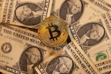 پیش‌بینی قیمت بیت‌کوین در ۲۰۲۶؛ بازار رمزارزها واقعاً چه سیگنالی می‌دهد