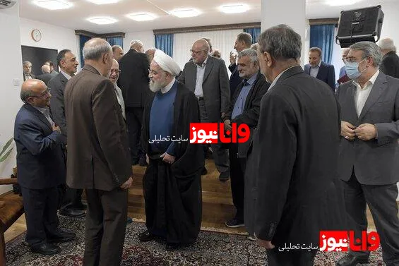 تصاویری از دورهمی روحانی با وزرا و معاونانش با محوریت برجام، اخراج اساتید و مشارکت در انتخابات