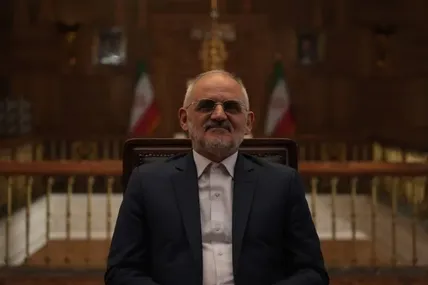 از وفاق تا ۱۷ میلیارد دلار فشارافزایی؛ روایت رئیس دفتر پزشکیان از نقشه دولت | ارقام چه می‌گویند؟