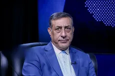 سیگنال رسمی برای تغییر قیمت بنزین؛ معاون رئیس‌جمهور: اصلاح قیمت اجتناب‌ناپذیر است