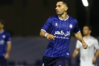 جنگ حقوقی تراکتور و گل‌گهر بالا گرفت؛ شکایت رسمی از امید عالیشاه / پرونده خداداد عزیزی هم روی میز انضباطی