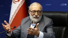 موضع صریح لاریجانی درباره جنگ؛ تصمیم‌گیری در اختیار رهبری است